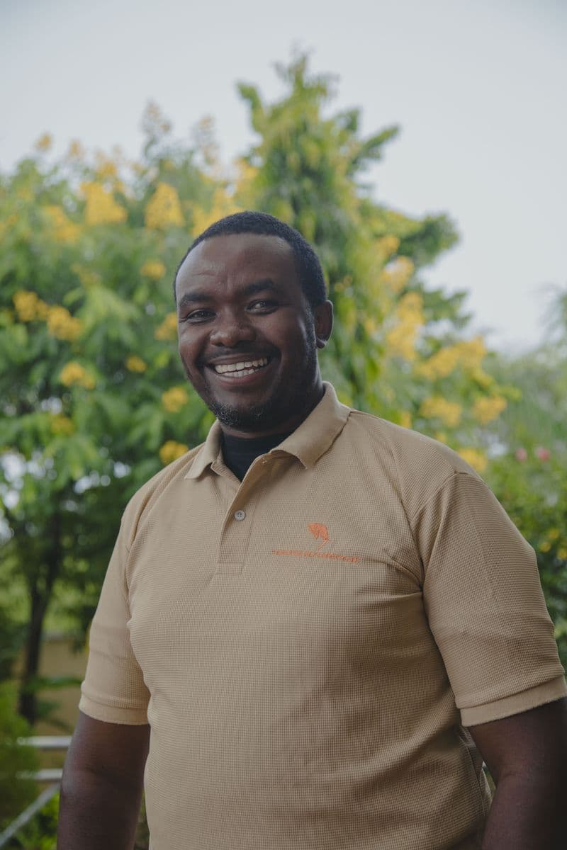 Gladson Thomas – Safari Guide – Selous & Ruaha